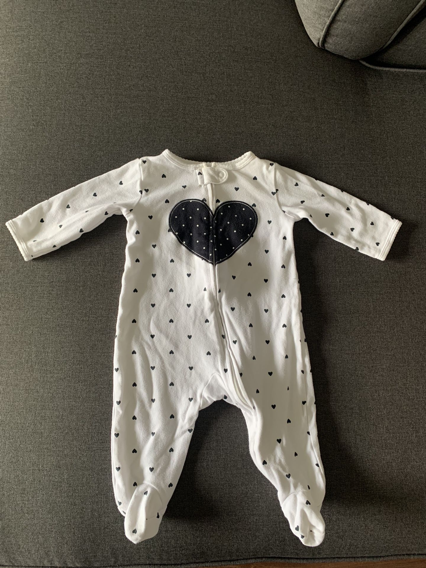 Carter’s Baby Jumpsuit in Blue Hearts and White Polka Dots Design 9 Months Old