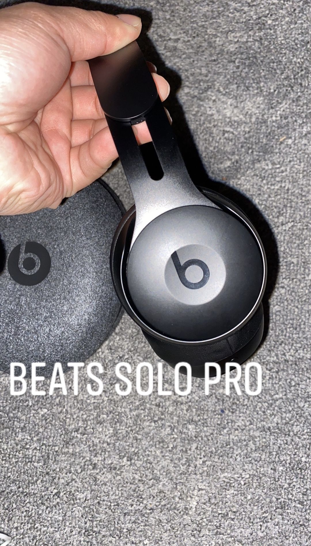 Beats Solo Pro Wireless