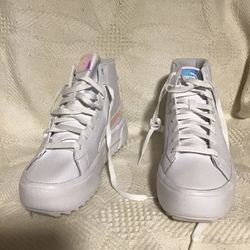 Puma Women Kaia Mid Irsistable 387109-01 White Casual Shoes Sneakers Size 6 Runs Big 7.5 New