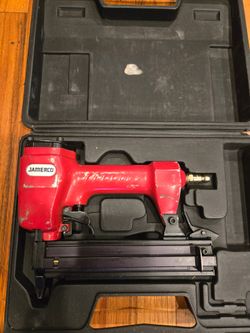 Vintage Jamerco Pneumatic Brad Nailer / Stapler with CaseVintage Jamerco Pneumatic Brad Nailer / Stapler with Case