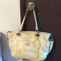 Coach Shoulder Bag
