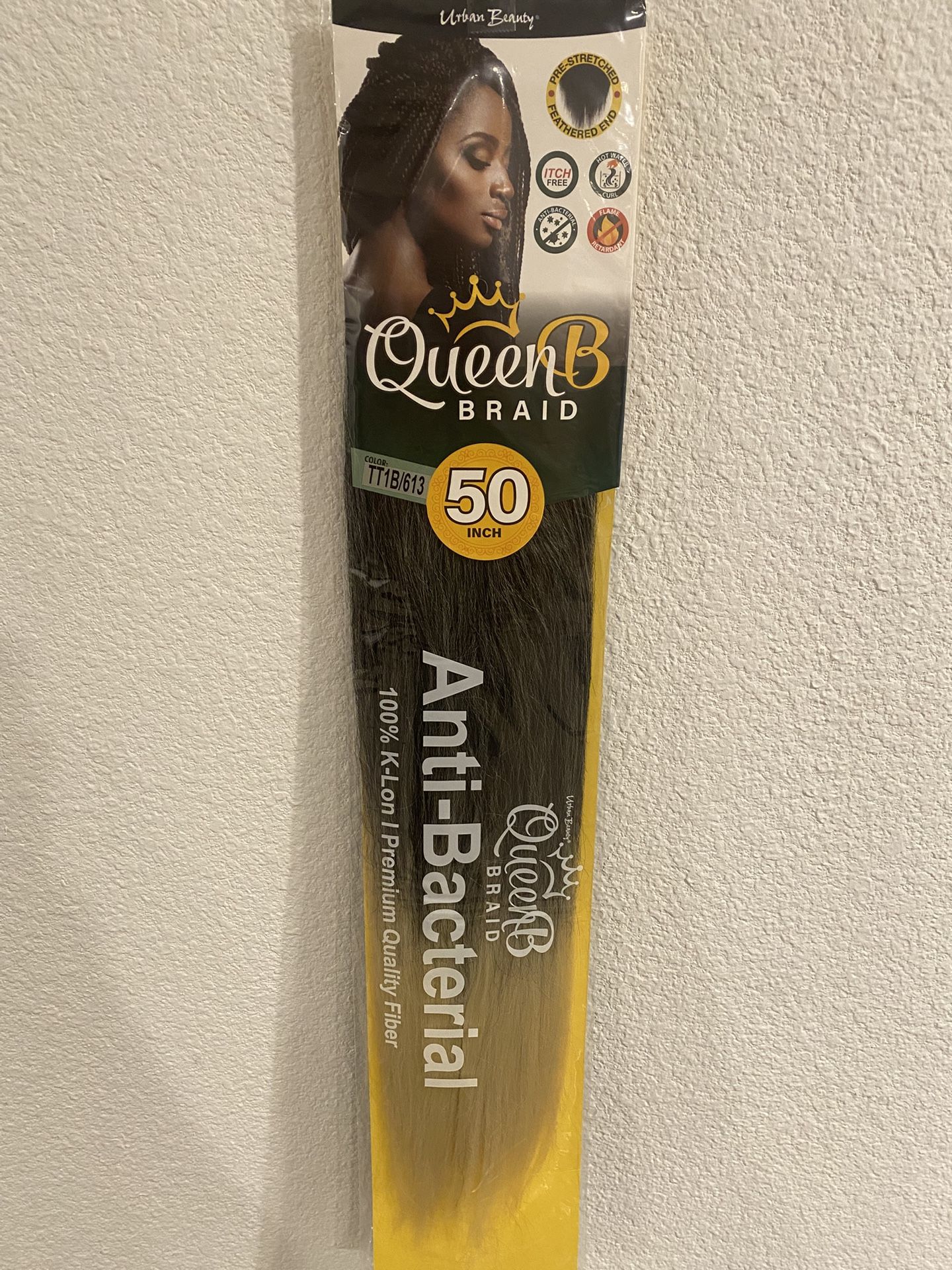 Queen B Braid Hair Extensions Color : TT1B/613 50 Inch Available 19 Unit 3,99 Each