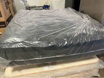 KING MÁTTRESS BEAUTYREST BLACK PLUSH