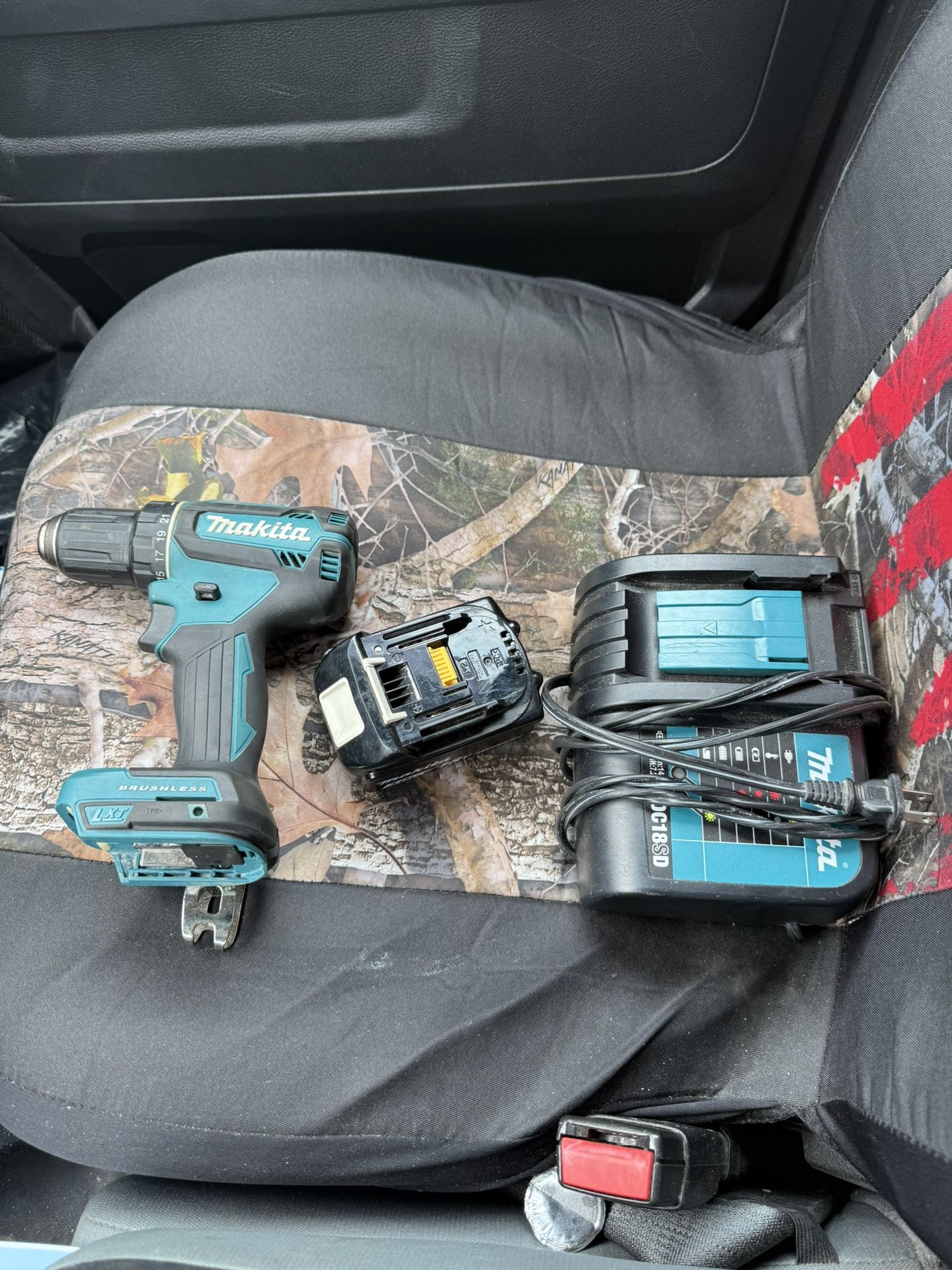 Makita LXT Brushless drill with 18v battery and charger