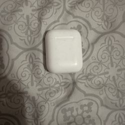 Apple AirPods 1st Generation 