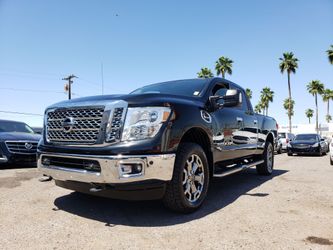 2017 Nissan Titan