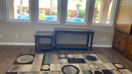 End and console tables