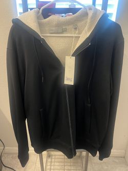 Vince Men’s zip Up Hoodie NWT Size Small