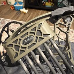 Mathews V3X 29