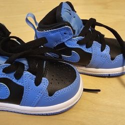 Youth Nike Air Jordan 1 Mid 'University Blue/Black' Sneakers Sz 4c