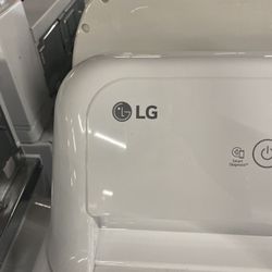 LG  DLG7151W 27 Inch Gas Dryer with 7.3 Cu. Ft. Capacity