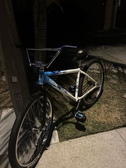 Throne 29 trade for  minibike