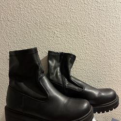 Black Boots