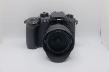 Lumix GH5 mk1 Camera with F2.8 12-35mm Lens