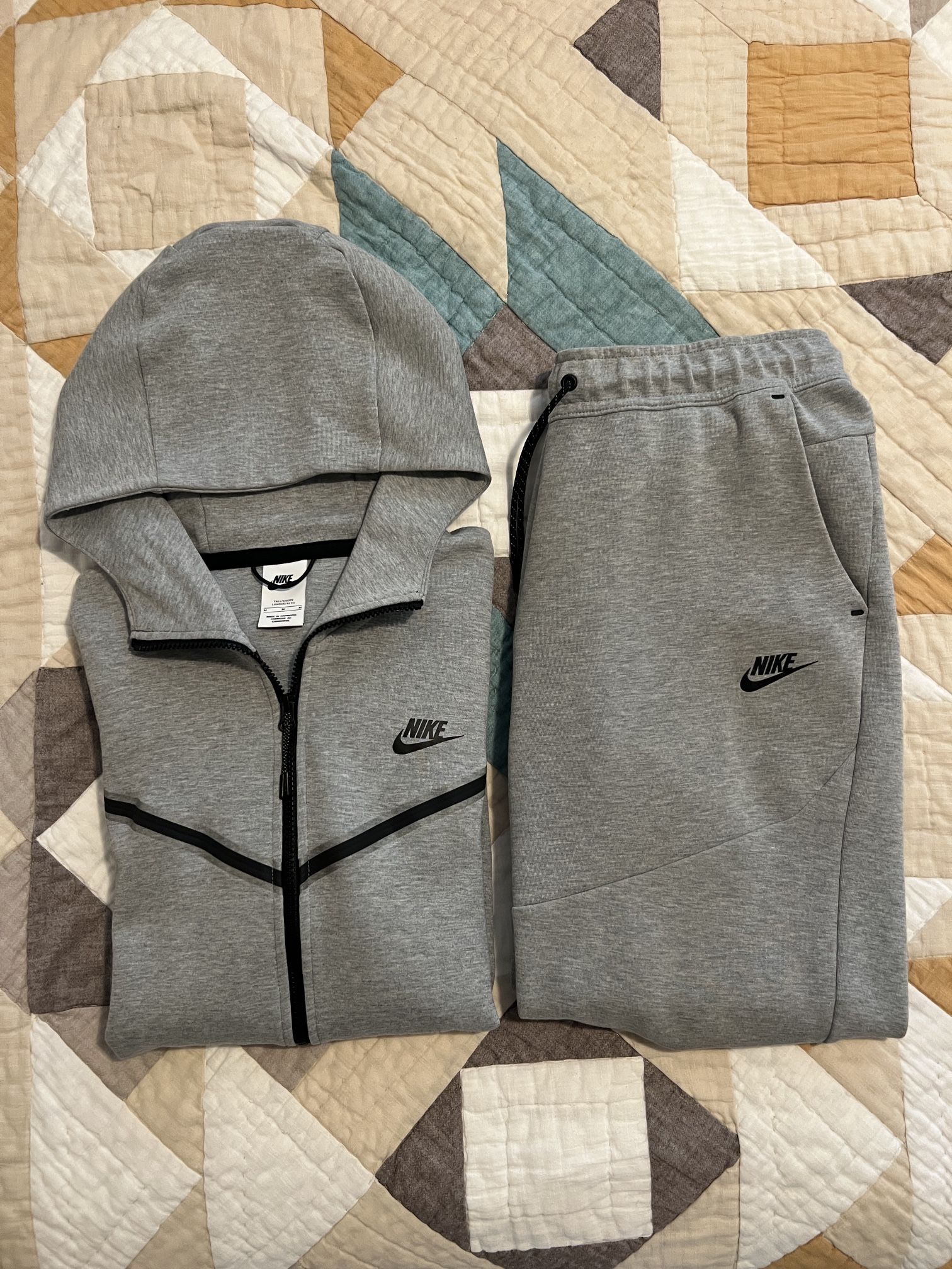 NIKE TECH FLEECE FULL ZIP HOODIE & JOGGERS SET I HAVE RECEIPTS!
