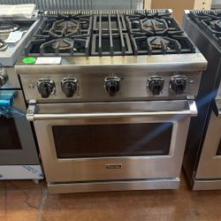 Viking 30” gas range