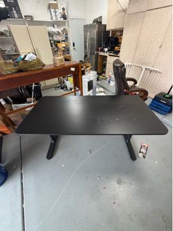 Office table