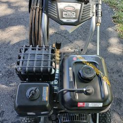 4000 PSI Simpson Pressure Washer