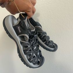 Natural sandals