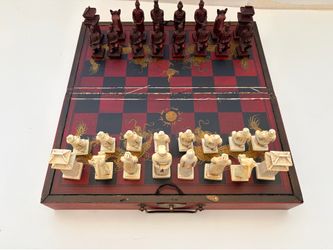 Chess Set Vintage Chinese 32 resin Pieces Folding Travel Board NICE