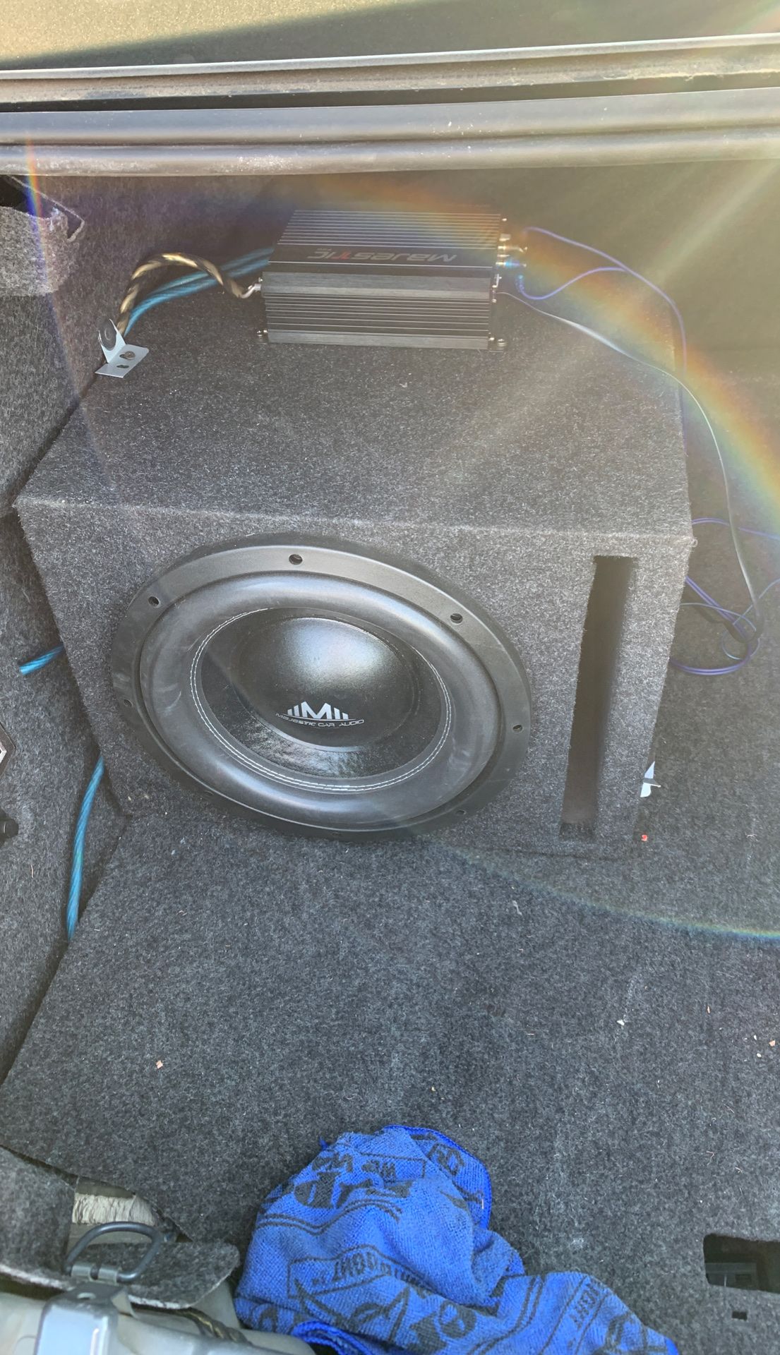 12 inch Subwoofer box and amp