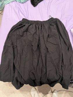 Skirt with pockets