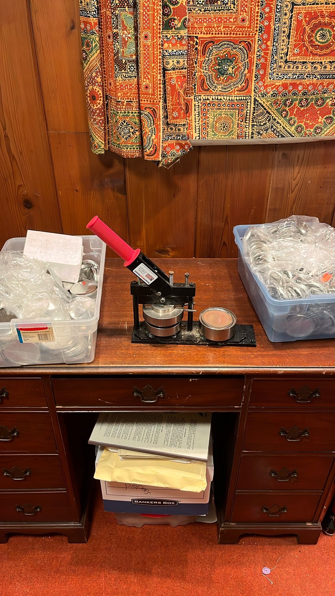 Button Maker With Buttons