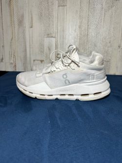 On Running Women’s Size 7 White CloudTec Sneakers Running Shoes