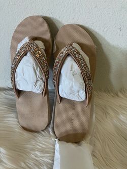 Kelly and Katie vienne Flip Flops