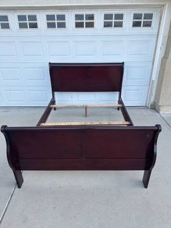 Hard Wood Quality Sleigh Queen Size Bed Frame