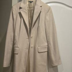 Sisley Cream Coat. Size 42 European