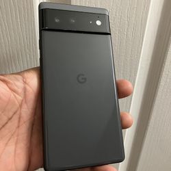 Pixel 6, 128gb Unlocked ( Cracked Screen) Everything Works Fine $60 Firm 