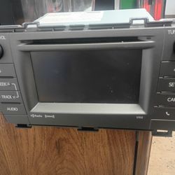 2011-2015 Toyota Prius V OEM Radio 