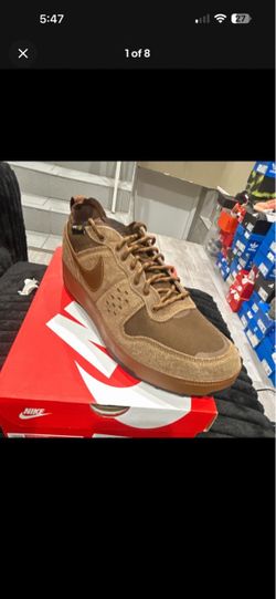 Nike Low-Top Sneakers Brown Suede