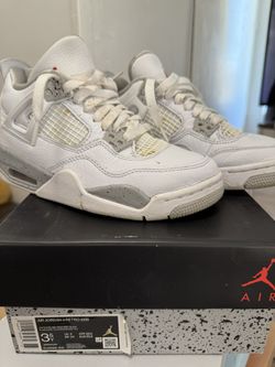 Air Jordan 4 Retro 