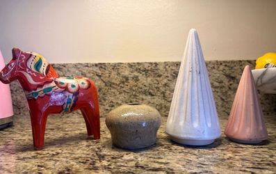 Random International Ceramic and Knick Knack Home Decor
