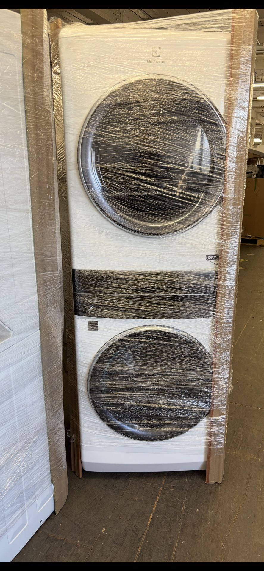 Electrolux Brand New Apartment Washer And Dryer