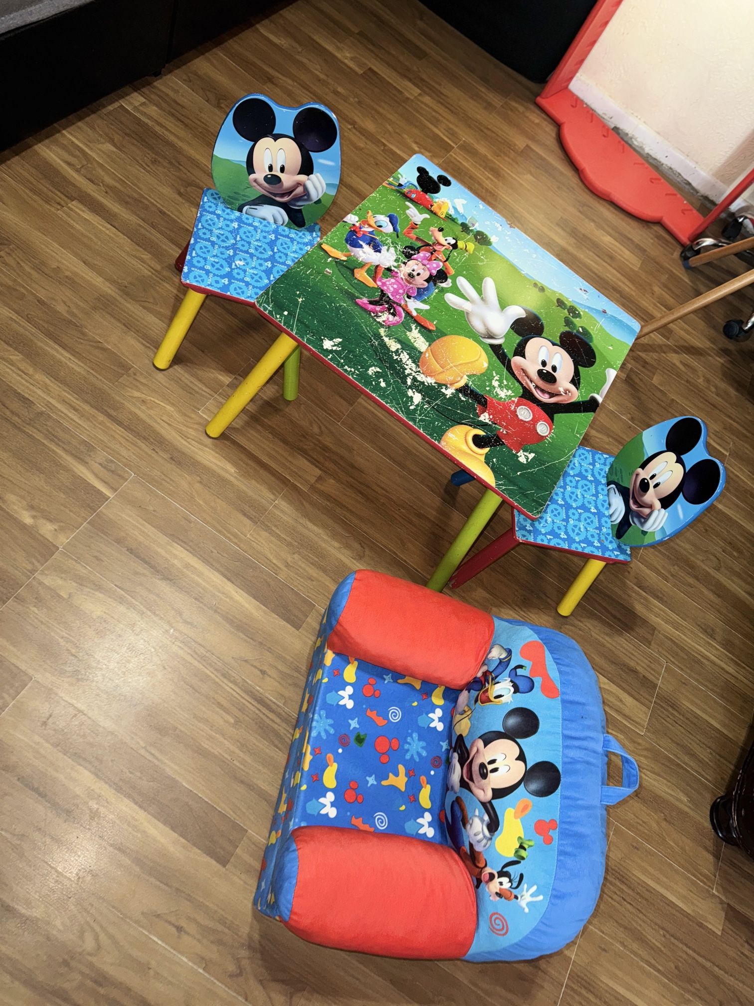 Toddler Table , Couch And Chair