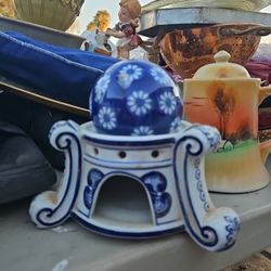 Bombay Blue & White Porcelain Tri-Legged Candle Holder