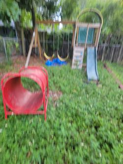 Playground set