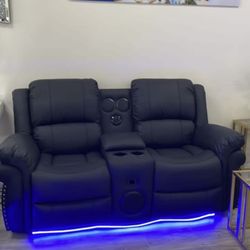 Reclining Loveseat 