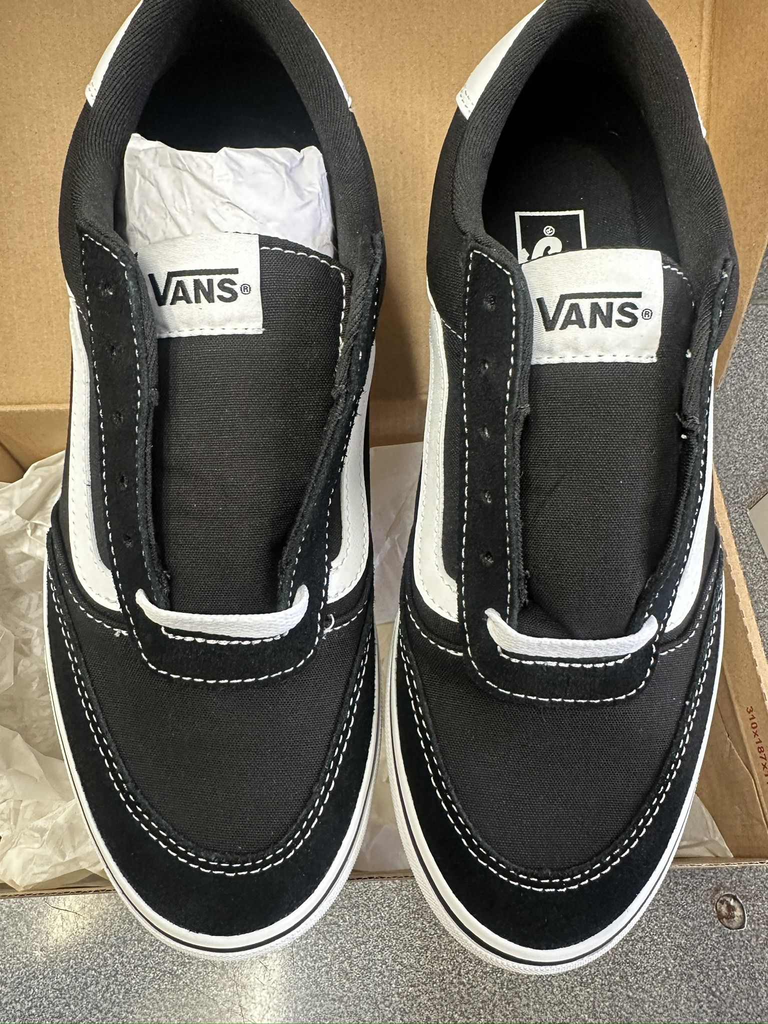 Vans Brooklyn LS Sneakers – Black | Brand New with Box (Men’s 9 / Women’s 10.5)