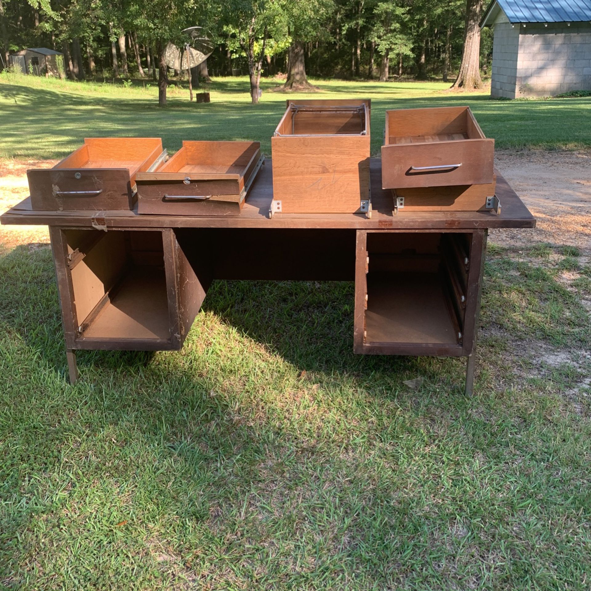 Free Old Heavy Desk For Shop 