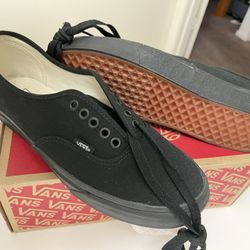 VANS SHOES BRAND NEW AUTHENTIC UNISEX  BLACK /BLACK