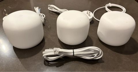 Google Nest Wifi Mesh Router AC2200 and 2 Points with Google Assistant 3 Pack