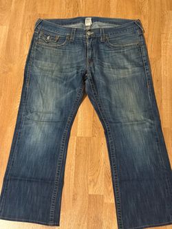True Religion Straight Jeans - Made in USA - Size 38 - Excellent Condition