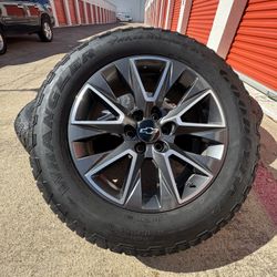 20s Chevy Gmc Z71 Wheels On All Terrain Tires Rims Rines Oem 6lug