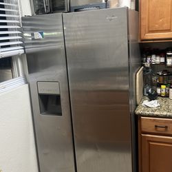 Whirlpool refrigerator
