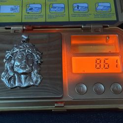 10k Jesus Face Pendant