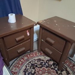 FREE END TABLES 
